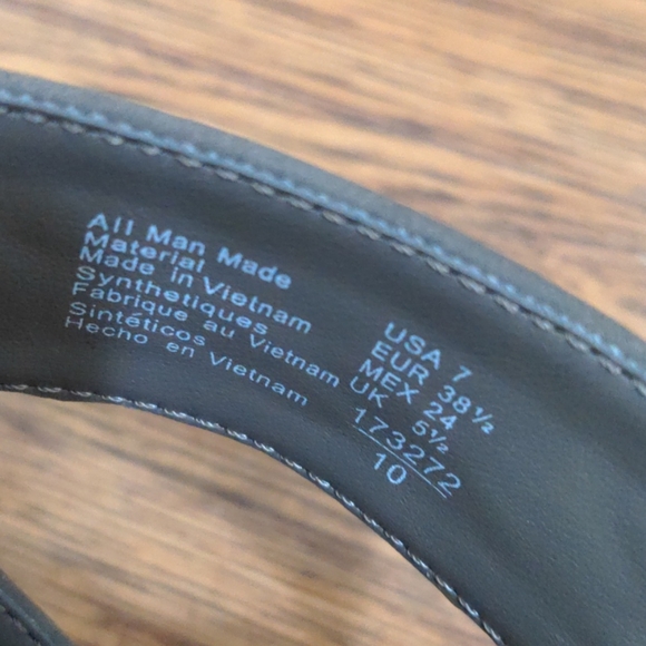 American Eagle Khaki Booties - Picture 7 of 7